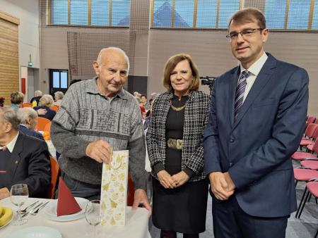 Novoletno srečanje krajank in krajanov Kotelj starih 80 let in več (11)